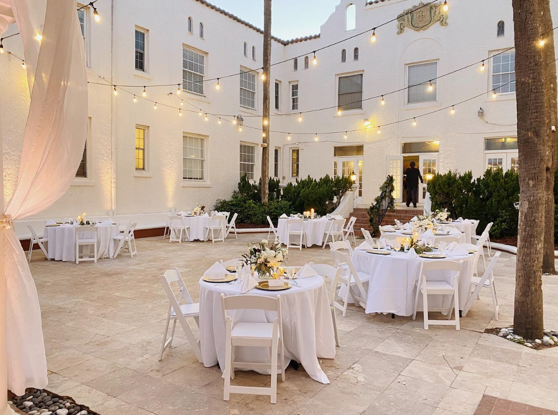Outdoor Wedding Reception Casa Marina Jacksonville