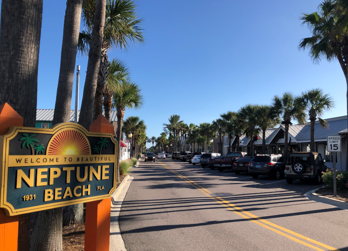 Neptune Beach Daytime Shopping