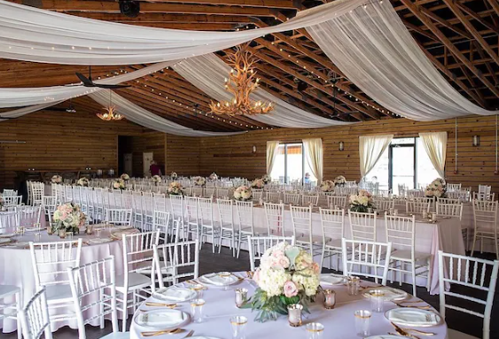Plantation Oaks Farms Indoor Capacity for Weddings